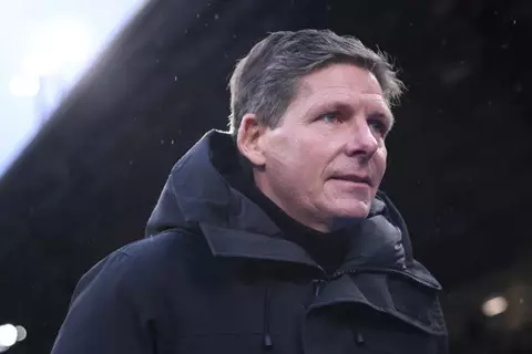 تقارير: لايبزيج يفاضل بين فابريجاس وجلاسنر لتدريب الفريق بالموسم الجديد